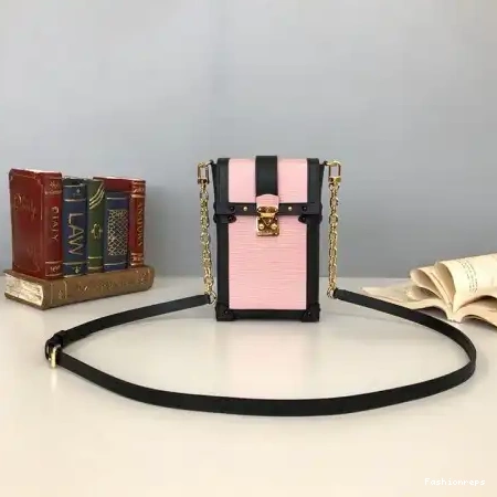 Fashionrepsfam ru LV Bags 19B57B0004 0525